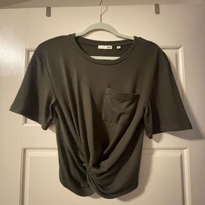 Aritzia wilfred size L top worn few times but good condition dark olive!